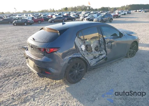 2022 Mazda Mazda3 Premium из США, поврежденный, VIN JM1BPAML6N1519232